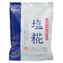 ■製品特徴 ●今話題の「塩糀」に沖縄産の海水塩を加えた深みのあるまろやかな味の塩飴です。 体にやさしい、オリジナル「塩糀」を使用し、沖縄県糸満沖合いの海水100%で造られたほのかな苦味とまろやかな甘みの海水塩「青い海」を配合した、懐かしく素朴な味わいの飴に仕上げました。塩糀の深みのあるまろやかな味わいの塩飴をご賞味ください。 ●塩糀のうまみと塩の恵み 塩糀 塩麹に使われる麹（糀：こうじ）には、麹菌が作り出した酵素と呼ばれる物質がたくさん含まれます。酵素は、食材に含まれるデンプンやタンパク質を分解して糖やグルタミン酸などのアミノ酸を作り出し、食材に甘味や旨味をもたらします。こうした酵素の作用に乳酸菌や酵母の働きで生まれる味も加わって、より美味しく・深い味わいとなります。 塩：沖縄の海水塩「青い海」使用 沖縄の海水を100%原料にしています。海水を凝縮し、平釜でじっくり煮詰めて造る為、海水中のにがり成分が残り、塩化ナトリウムだけでなくカルシウム・マグネシウム・カリウムなどのミネラル成分も含まれます。味はまろやかでコクがあり、ほのかな甘みが特徴となっております。 夏場の熱中症対策の塩分補給としてもオススメです。1粒あたり約64mgの塩分を配合■内容量85g■原材料名砂糖、水あめ、塩こうじ、食塩（沖縄） ■成分栄養成分表示（100gあたり） エネルギー 388Kcal たんぱく質 0.0g 脂質 0.1g 炭水化物96.7g ナトリウム 570mg マグネシウム 11 mg■使用上の注意開封後はなるべく早めにお召し上がりください。 【お問い合わせ先】こちらの商品につきましての質問や相談は、当店(ドラッグピュア）または下記へお願いします。うすき製薬株式会社〒875-0052 大分県臼杵市市浜997-1電話：0120-5103-818:00〜17:00（土・日・祝日は除く）広告文責：株式会社ドラッグピュア作成：201903YK神戸市北区鈴蘭台北町1丁目1-11-103TEL:0120-093-849製造販売：うすき製薬株式会社区分：食品・日本製文責：登録販売者 松田誠司■ 関連商品塩糀飴塩飴うすき製薬株式会社お取り扱い商品