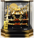 【五月人形】上杉謙信公 兜 ケース【北寿】175-766KT 六角 彫金上杉※アクリルケース※サービス品付き端午の節句 こどもの日