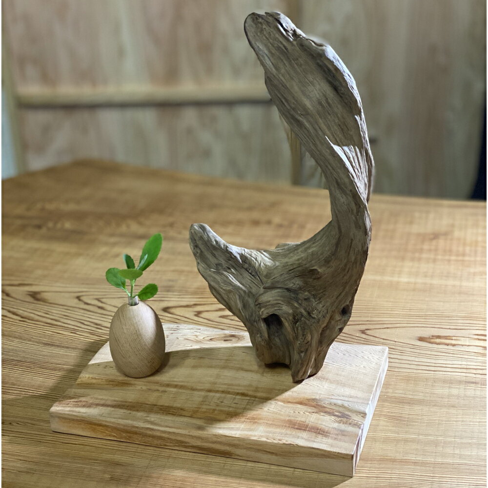 屋久杉　工芸品　置物　インテリア Amazon.co.jp: 屋久杉のオブジェ①扇型 扇子型 彫刻 飾り物 置物