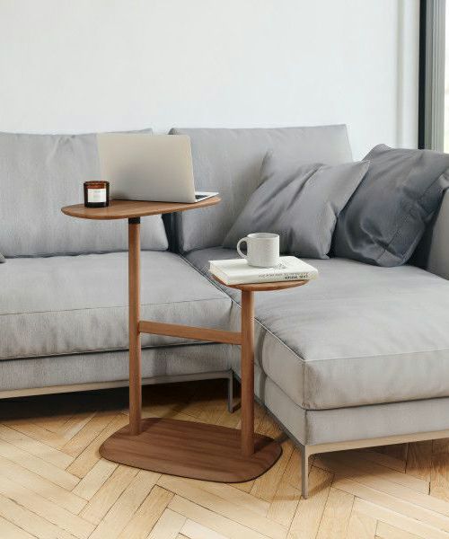 Umbra テーブル サイドテーブル 丸テーブル ラウンドテーブル 机 つくえ デスク インテリア 家具 寝室 リビング 小物置き おしゃれ シンプル 木目 木...