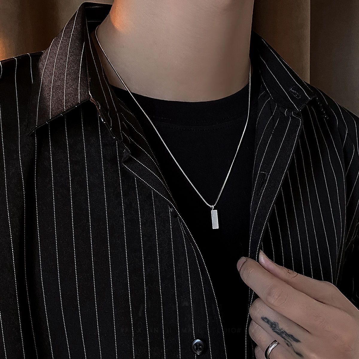 新作入荷シンプル百掛けメンズネックレス 高級感あふれるステンレス素材 流行りのおしゃれネックレス レディース対応ファッションアクセサリー(4)