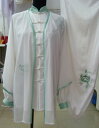 【太極拳】【服】刺繍表演服は当店でしか手に入れられない珍しい表演服です!太極拳服紗衣・白色緑縁取り紗衣