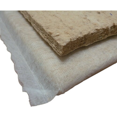 松岡紙業 油吸着材 イーマットN (大)50×50cm 不織布入(50枚入) (1箱) 品番：EMN505002