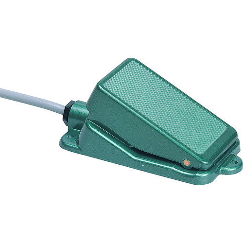 大阪自動電機 オジデン フットスイッチ 一般基本型 電気定格6A-250VAC (1台) 品番：OFL-1