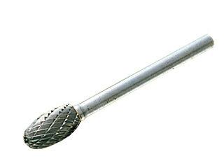 【特長】 ●L-35C、L-35RA用先端工具　別売品 【仕様】 ●適合機種：L-35C、L-35RA ●全長：60mm 【納期】 メーカーに在庫がありましたら3〜4日(営業日)で出荷します。 ★別売品はこちらから↓コードclickで商品ページに進みます コード 商品名 90501 砥石＃1(φ16×32mm) 90502 砥石＃2(φ16×32mm) 90503 砥石＃3(φ19×20mm) 90504 砥石＃4(φ25×25mm) 90505 砥石＃5(φ19×28mm) 90506 砥石＃6(φ25×13mm) 90507 砥石＃7(φ32×10mm) 90508 砥石＃8(φ16mm球) 62321 ロータリーバー　CB1C-106(No.1) 62322 ロータリーバー　CB2C-105(No.2) 62323 ロータリーバー　CB3C-103(No.3) 62324 ロータリーバー　CB4C-103(No.4) 62325 ロータリーバー　CB5C-104(No.5) 62326 ロータリーバー　CB6C-102(No.6) 62327 ロータリーバー　CB7C-103(No.7) 62328 ロータリーバー　CB8C-105(No.8) 62183 チャックスリーブ　φ3mm用