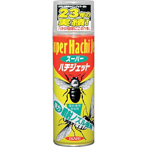 【特長】 ●ハチに即効的に効く薬剤と、確実に致死させる薬剤とを組み合わせ、確かな効力を発揮します ●一度に大量に噴霧できる特殊な強力ノズルにより、遠くや高所にも薬剤が届きます 【用途】 ●ハチの巣の駆除 【仕様】 ●容量(ml)：480 ●タイプ：エアゾール ●有効成分：シフェノトリン・フタルスリン・プラレトリン ●対象害虫：アシナガバチ、クマバチ、アブ、ブユ 【納期】 メーカーに在庫があれば、納期約3〜4日(営業日)で出荷いたします 画像clickで各商品販売ページに進みます ハチ駆除スプレー ハチの巣駆除ムース スーパーハチジェット スーパースズメバチジェット スズメバチジェットゴールド