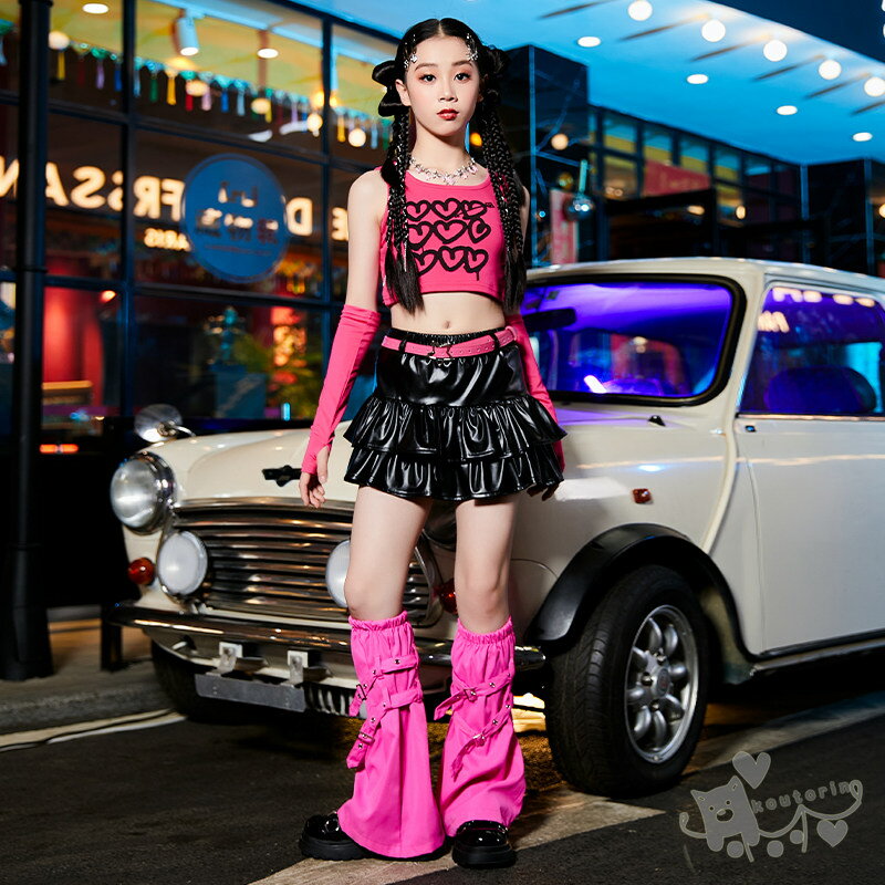 キッズ ダンス衣装 k-pop衣装 ヒップホップ チアガールズ ピンク タンクトップ スカート 黒セットアップ JAZZ 女の子 セットアップ へそ出し 子供服 ジャズダンス ステージ衣装 練習着 体操服 120-170cm 送料無料