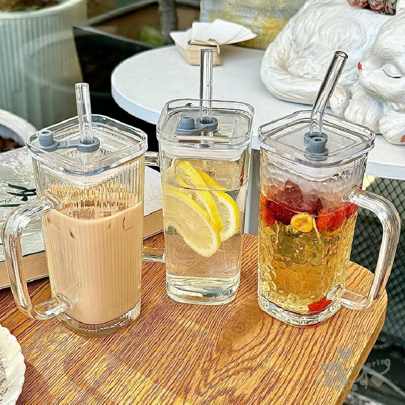 Rakuten - コーヒーカップ 透明なガラスカップ ミルク コーヒーカップ 耐熱ガラス マグカップ 花柄 透明 ストロー付き 水筒 グラスコップ ティーカップ タンブラー おしゃれ 高い密封性 漏れ防止 直飲み 送料無料