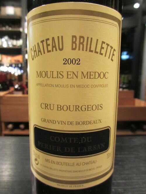 ■シャトー・ブリエットは、1889年の万国博覧会で金賞を受賞するなど 古くから高い評価を得ていたシャトーです。 1874年のワインガイド本エディション・フェレでも ムーリスを代表する最高の生産者の一つとされ、 1932年にはクリュ・ブルジョ...