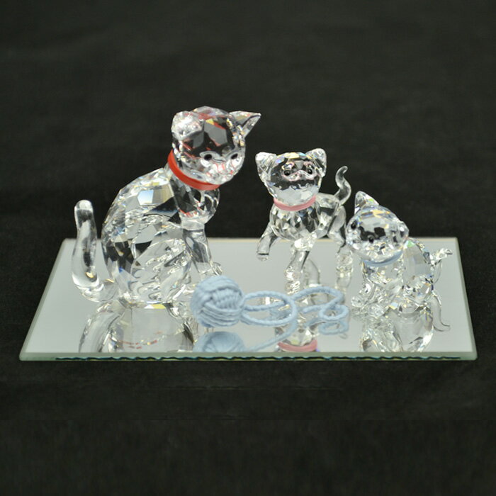 樂天商城 - SWAROVSKI スワロフスキー クリスタル 猫 置物 3匹セット 母猫 子猫2匹 台座付 フィギュリン 1193526 1193537 1193540 置物 オブジェ ガラス 【中古】a-2605