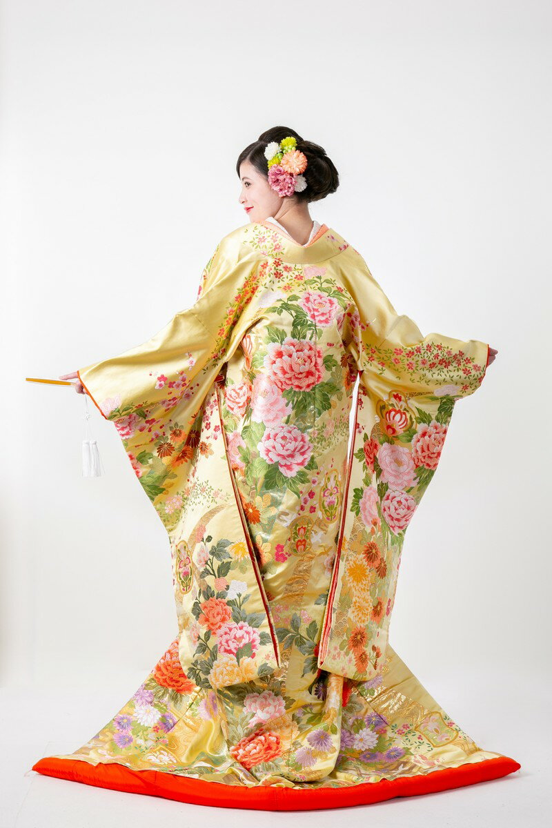 色打掛 レンタル 打掛 iro021 赤 金 ゴールド フルセット 和装 和婚 前撮り 花嫁衣装 花嫁衣装セット 婚礼衣装 婚礼 ウェディング ウエディング 高級 貸衣装 衣装レンタル 送料無料 前撮り 写真撮り 神社婚 お色直し のしめに花霞芝桜