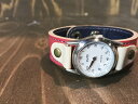 ▲STITCH 赤が魅せるカジュアルトリコロール『ステッチラン 腕時計』見やすい文字盤