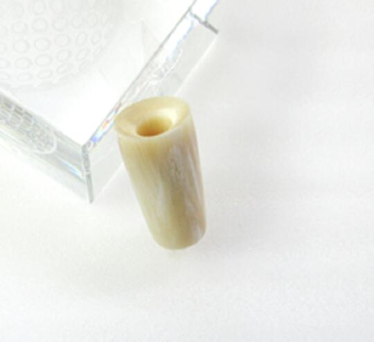 水牛石突・15×30mm、杖・傘の石突。プロ（専門職）用。特上白（天然色）・木口直径15m/m・長さ30m/m・..