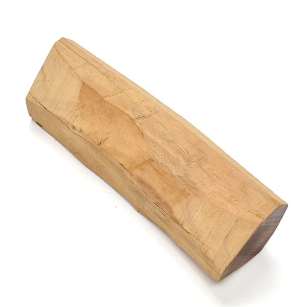 【香木・白檀】　老山白檀木　219g・長さ約16cm　【インド産・サンダルウッド・sandalwood】【メール便不可商品】