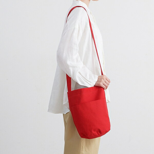 乐天商城 - pouto (ポウト) CANVAS BUCKET SHOULDER BAG(キャンバス バケツ ショルダー バッグ) ナチュラル/グレー/レッド/ブラック/ブルー 帆布/バッグインバッグ/小物入れ/シンプル/無地/男女兼用