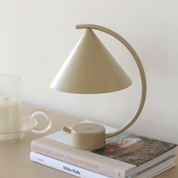 【国内在庫あり】ferm LIVING (ファームリビング) Meridian Lamp (メリディアンランプ) ブラック/カシミア/ブラス/ブラッシュドスチール北欧/照明/インテリア/日本正規代理店品【送料無料キャンペーン】