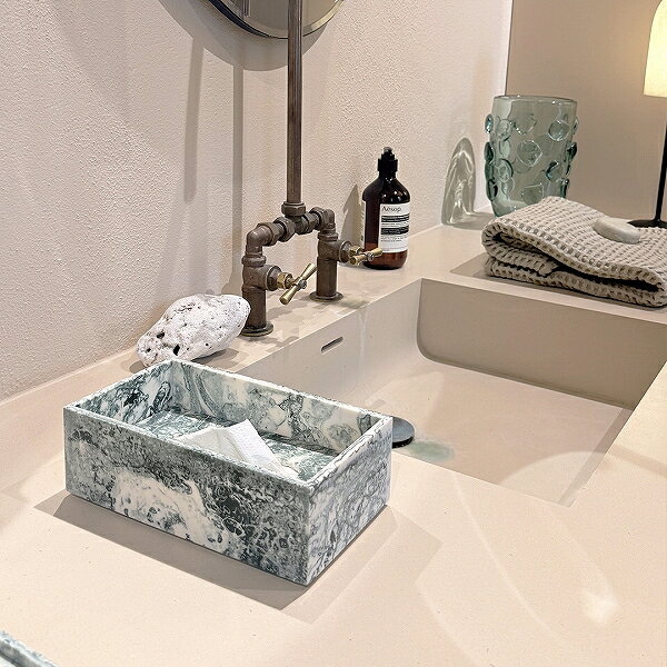 【お取り寄せ/チャコール:国内在庫あり】Ferm Living (ファームリビング) Mist Tissue Box (ミスト ティッシュボックス) チャコール/エメラルド オフホワイト/パール/シュガーケルプ 北欧/インテリア/ティッシュケース/日本正規代理店品 [3]