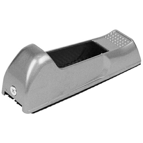 丈夫な亜鉛合金製ボディのボードヤスリです。【用途】石膏ボード・ケイカル板・木材の荒削り・面取り。【機能】刃部の研削面には多くの小さな刃と削りくずを排出する穴があり、目詰まりがしにくく、効率良く削ることができます。　　　　研削面のゆるやかなカーブにより、軽くスムーズな切削ができます。　　　　経済的な替刃式です。　　　　刃には方向性があり一方向に削れ、本体に取り付ける向きにより、引く・押すの使い分けができます。　　　　●刃部サイズ:約140×42mm。●適合替刃:SK11ボードヤスリRC替刃SRCB-1。