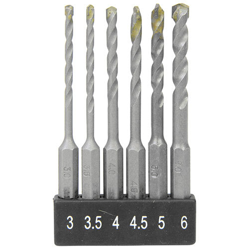 各所材料への穴あけが可能です。■用途鉄・ステンレス・アルミ・樹脂・木材・ブロック・レンガなどの穴あけ作業。■機能刃先にはシンニング加工を施している為、材料への食いつきが良くすべりにくです。6.35mm六角軸を採用しており、チャック滑りが少なくインパクトドライバーでの使用が可能です。●サイズ:3.0・3.5・4.0・4.5・5.0・6.0mm。●6本組。●最大穴あけ可能板厚:鉄2.0mm。●最大穴あけ可能板厚:ステンレス1.0mm。●6.35mm六角軸。