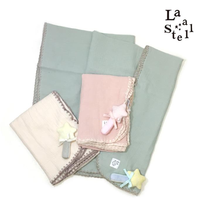 La Stella ラステラ 子供服 23春夏 Wガーゼブランケット＆ラトル ベビーギフトセット ls3349503