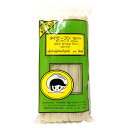 KANCHANAブランドの米麺(センヤイ)10mmです。 米粉から作られた太い平たい麺で、米粉独特のもちもち感が スープや調味料にマッチして美味しい食材です。 --------------------------------------------------- 名称　　　：ビーフン(米麺) メーカー名：KANCHANA(カンチャナ) 原材料名　：うるち米(タイ産) 内容量　　：400g 賞味期限　：商品側面に記載 原産国名　：タイ 保存方法　：常温で直射日光の当たらないところに保管して、 　　　　　　開封後はお早めにお召し上がり下さい。 ---------------------------------------------------ラーメンやスープに炒め物にぴったり！