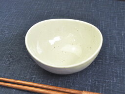 3.5 楕円鉢 雪粉引 11.5cm×11cm×高さ5.3cm 190cc 小鉢 和食器