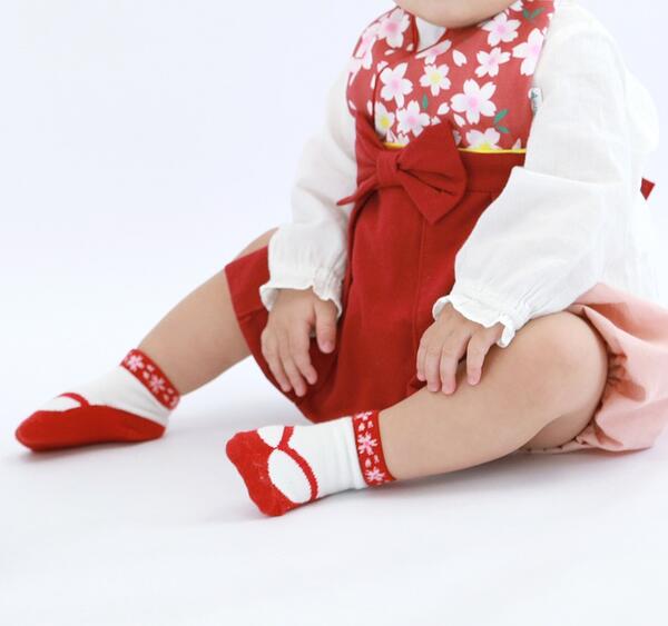 【日本製】足袋風ソックス 7cm-9cm 新生児 ベビー 和装 袴 女の子 靴下 和風デザイン フォーマル