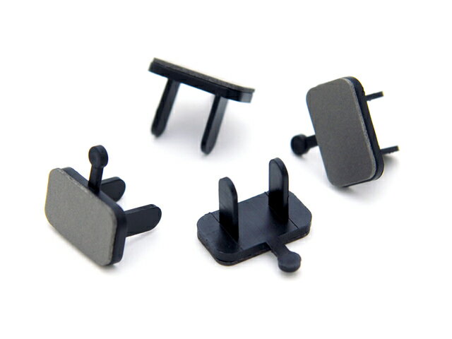 【本体サイズ】24mm×24mm×18mm【本体質量】8g【外装サイズ】130mm×80mm×25mm【外装質量】10g電磁波吸収材がコンセントからのノイズ成分を吸収ポリプロピレン本体部が電極の微振動を抑制。埃や湿気の侵入を防ぎ、接触不良などのトラブルを回避センダスト合金系電磁波吸収材＋ポリプロピレン挿入ピン。使い方は簡単。コンセントの空き口に差し込むだけで、ほこりと振動とノイズをトリプルブロック。取っ手部を引っ張るだけの簡単離脱。複数使用により、効果を高められます。