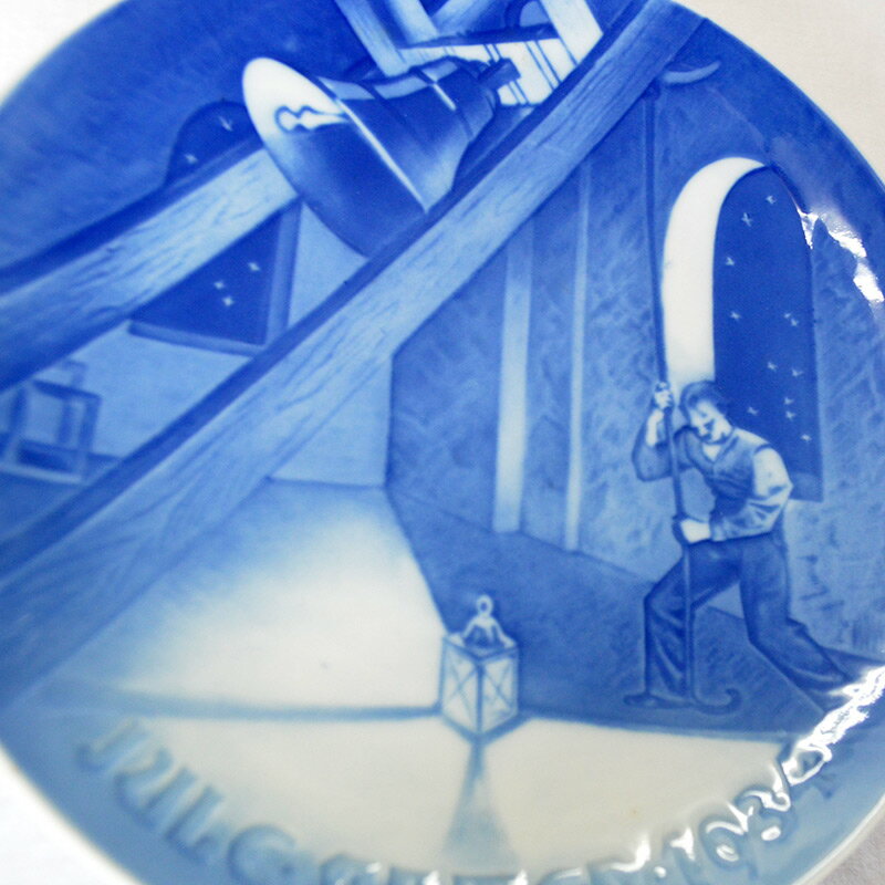 【B&G】Bing & Grondahl（ビングオーグレンダール）1934/昭和9年 イヤー プレート「教会の鐘」/陶磁器/幅18cm/プレゼント/贈答/記念品/クリスマス/皿/限定/デンマーク/インテリア/飾る/きれい/高級