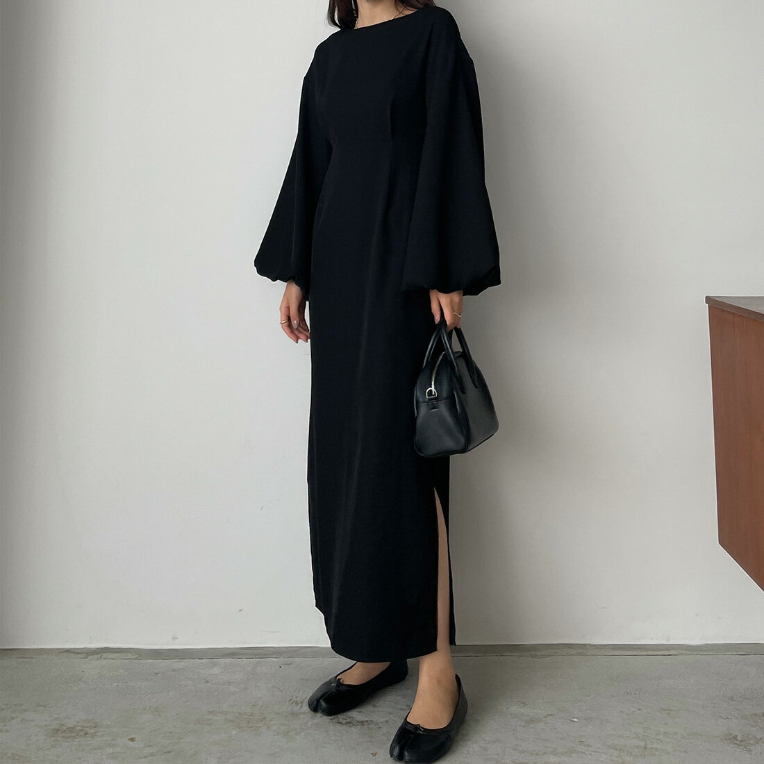 Louere　パフスリーブIラインワンピース