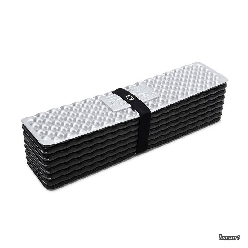 【送料無料】Buddy Sleeping Pad/軽く薄く傷みにくい、クローズドセル スリーピングパッド (ゴムバンド・スタッフサック付)