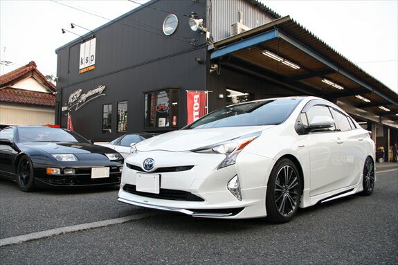 プリウス50系 Prius 後期 ヘッドライトガーニッシェ【C245】 商品一覧