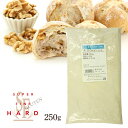 名称：小麦粉 原材料：小麦粉 内容量：250g 賞味期限：パッケージに記載 保存方法：直射日光、高温多湿を避け常温保存 販売者：KT Food Lab. （愛知県刈谷市小垣江町弁天25−1） 栄養成分表示 エネルギー タンパク質 脂　質　 炭水化物 食塩相当量 100g当り 334kcal 13.5g 3.0g 69.0g 0gこれまでの全粒粉になかった風味豊かなおいしさを実現しています。 めんにも配合できます。 全粒粉100％での製パンも可能です。