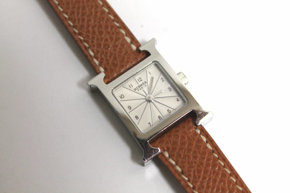 [中古] 動作品 HERMES Hウォッチ レディース 腕時計 HH1.110 2針 SS レザーベルト 女性用 クォーツ ベージュ系 ブラウン系 エルメス USED品