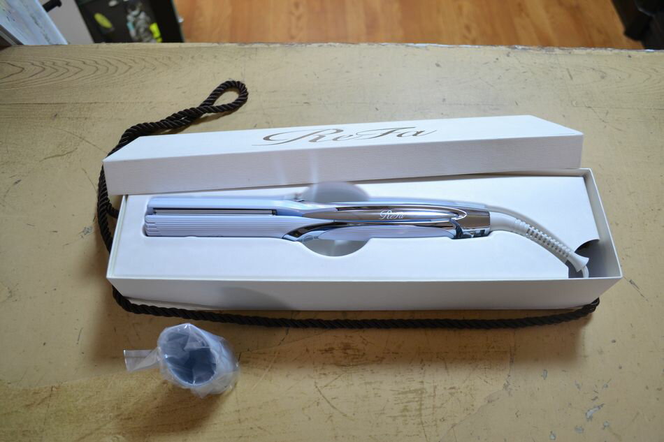 楽天市場】リファ ストレートアイロン プロの通販