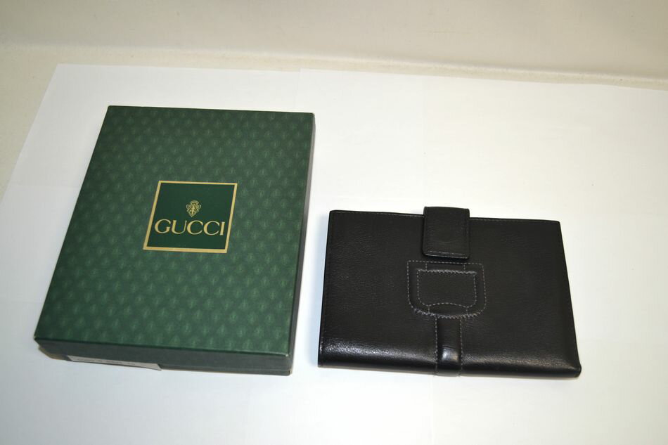 楽天市場】グッチ 財布 Wホック（形状（財布）二つ折り財布）の通販