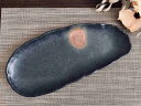 【在庫4枚限り】1枚 備前 12.0 変形皿 サンマ皿/秋刀魚36.5×16×H2.5cm★月見/お月見/秋/紅葉★瀬戸焼段ボール巻での発送となります※釉薬の都合上、まだら状態になってる箇所があります。焼により色合いの出方や裏側にもむらあります