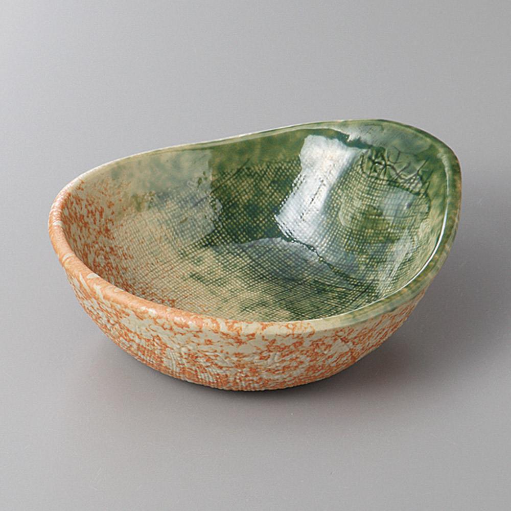 若草呑水 12.8×10.5×4食器　国産 陶器 日本製 美濃焼 カフェ食器 和食器 和カフェ 取り鉢 煮物鉢　お鍋..