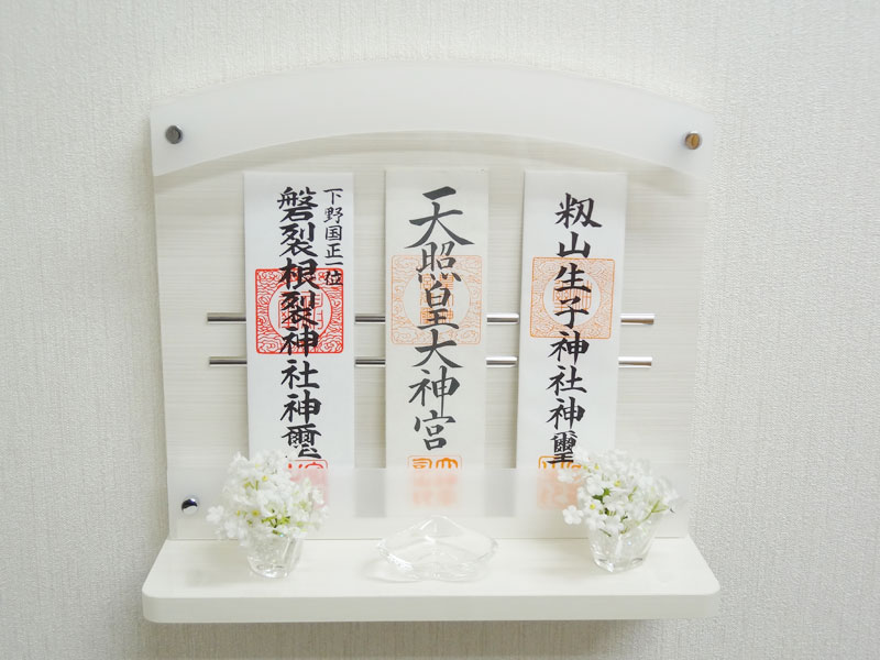 モダン神棚 パールホワイト Neo310W 国産 日本製 神棚 三社 壁掛け インテリア神棚 モダン 壁掛け神棚 神棚 モダン おしゃれ マンション シンプル デザイン 神棚 お札