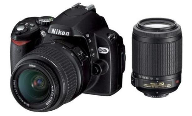 ����š�Nikon �˥��� D40X ���֥륺����