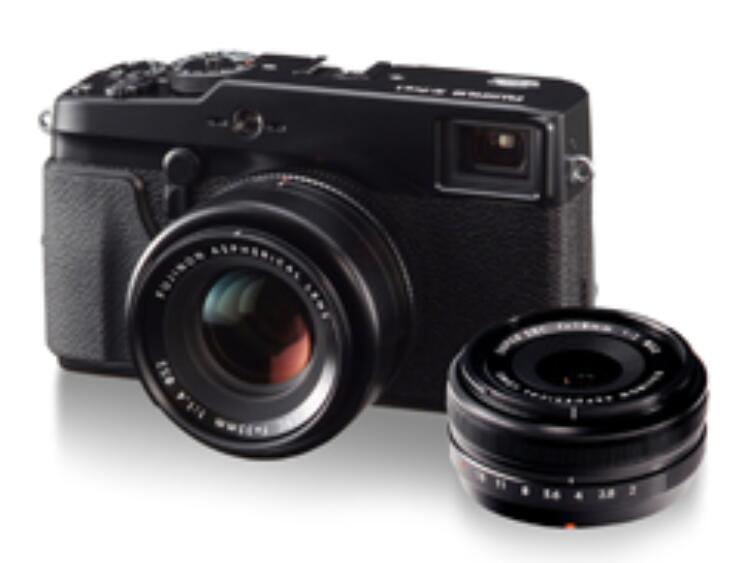 【中古】FUJIFILM フジフイルム X-Pro1 XF18mm+XF35mm ダブル単焦点レンズキット