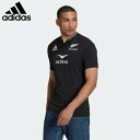 adidas/アディダス ラグビー トップス Tシャツ_オールブラックスリサイクル素材を一部使用した、機能的なオールブラックス ジャージー。モダンな機能性と、クラシックなスタイルが融合。ニュージーランド代表ラグビーチームのアーカイブのユニフォームからアイコニックな要素をピックアップ。オールブラックスがピッチで着用する機能的なシャツのパフォーマンスバージョンが登場。伸縮性に優れたファブリックがゲームの流れをサポートし、バットウィングスリーブが腕の動きやすさを高める。フラットニットのディテールが集中を妨げない快適な着心地を提供し、勝利を目指すプレーヤーをサポート。プラスチック廃棄物ゼロを目指すアディダスの取り組みの一つをカタチにした、リサイクル素材を60%以上使用したアイテム。スリムフィットリブ仕上げのヘンリーネックリブ仕上げの袖口オールブラックスのエンブレムをシルクスクリーンプリント■サイズ■後ろ着丈S/66.8cm、M/67.8cm、L/68.3cm、XL/69.3cm、2XL/71cm ■生産国■中国■品質素材■リサイクルポリエステル93%、ポリウレタン7%(リップストップ)■カラー■ブラック/ホワイトadidas/アディダス ラグビー トップス オールブラックスラグビーパフォーマンスホームジャージー