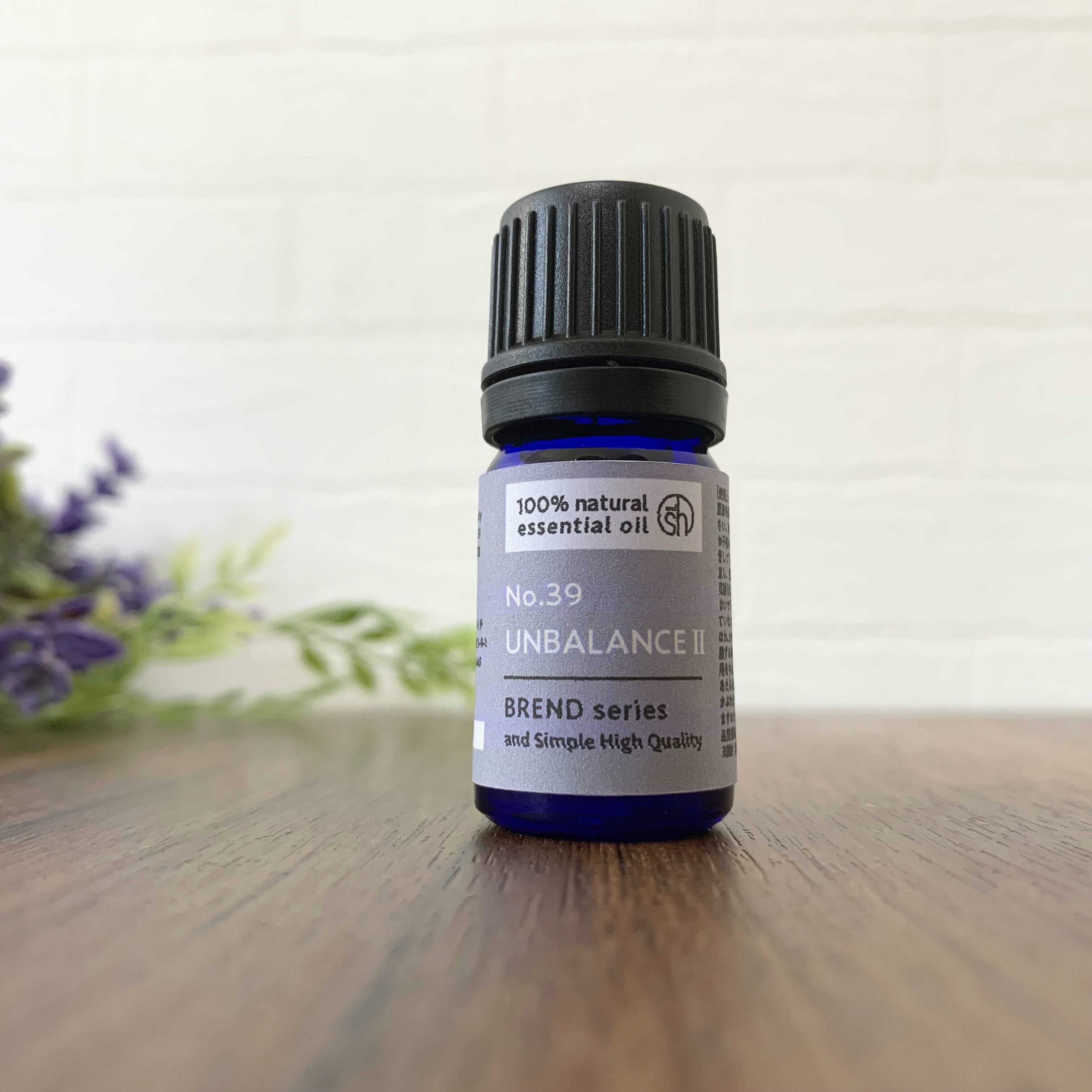 【2点購入で耳そうじ】 &SH 植物100％ブレンド エッセンシャルオイル 5ml NO.39 Unbalance II アンドエスエイチ [ 不安 心が安らぐ 落ち込み 怒り不眠 緊張 精油 アロマ] 【 鬱 (うつ )の治療薬ではございません】【 定形外 送料無料 】 +lt3+のサムネイル