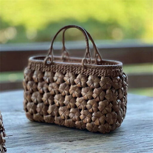 山葡萄かごバッグ ハンドメイド 山葡萄籠バッグ レディースハンドバッグ 最高級 手編み バッグ 手作り 職人 ハンドメイド 山葡萄籠バッグ レディースハンドバッグ レディース 通勤 おしゃれ かご トートバッグ カゴバッグ 籠バッグ 母の日 プレゼント 山葡萄かごバッグ ハンドメイド 山葡萄籠バッグ レディースハンドバッグ 最高級 手編み バッグ 手作り 職人 ハンドメイド 山葡萄籠バッグ レディースハンドバッグ レディース 通勤 おしゃれ かご トートバッグ カゴバッグ 籠バッグ 母の日 プレゼント