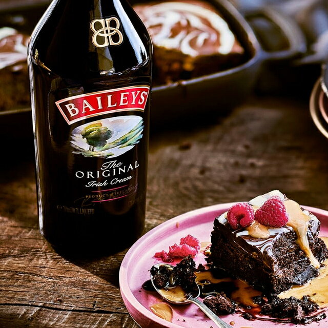 �٥��꡼�� ���ꥸ�ʥ� ������å��� ���꡼�� �ꥭ�塼�� 17�� 700ml �� �������ʡ�