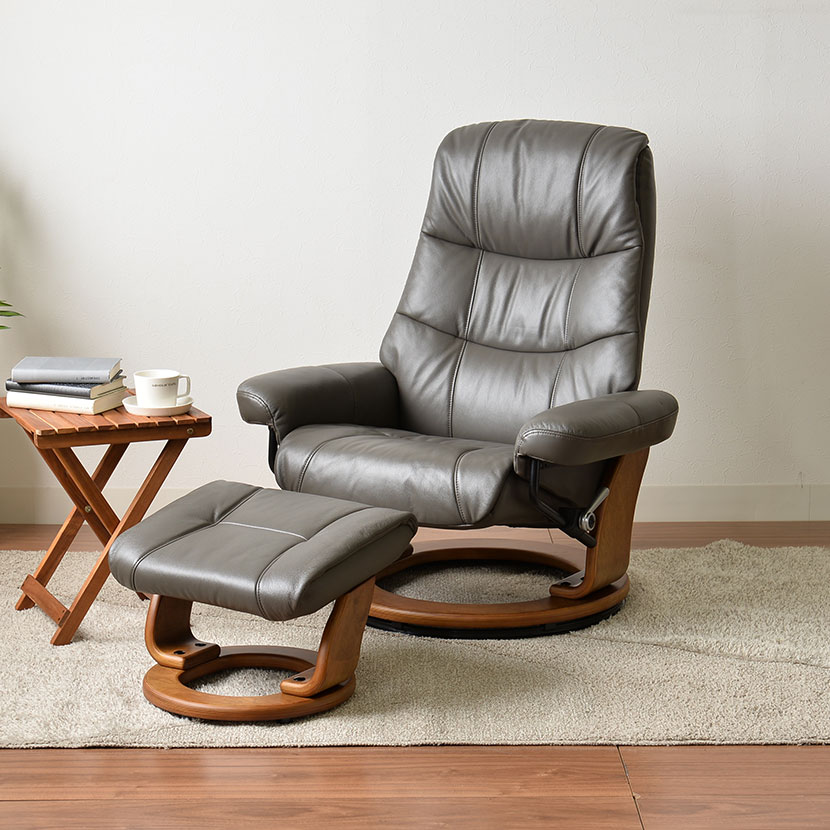 【最大10%クーポンさらにポイント10倍! 11/20の20時から】【設置無料】幅82cm パーソナルチェア 本革張り リクライニングチェア 1人掛けソファ オットマン付き 回転式