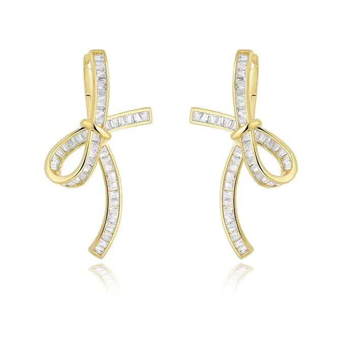 MOUP新ちょう結びピアス レディース 人気 金属アレルギー対応 ジルコニア ピアス 18金可愛い イヤリング キラキラ ファッション