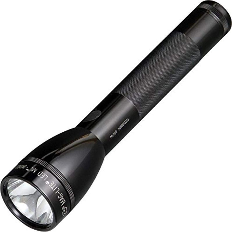 MAGLITE LED フラッシュライト ML100 (単2電池2本用) ML100S2015●強力なLEDと頑丈なボディーを搭載した多機能ハンディーライトです。●フルパワー、省エネ、ストロボ、SOS、モメンダリーの5つの点灯モードを4パターンの組み合わせで使い分けできます。●自動でSOS信号を送るSOSモードなど、災害時のいざという場面で活躍する機能も付属しています。●1メートル落下耐性、生活防水にも対応しています。●外径(mm):50.2●全長(mm):232●色:黒●照射距離(m):307●電源:単2形乾電池(2個)付属●質量(g):295●最大点灯時間:13時間(強)48時間(弱)●全光束(lm):137●最大点灯時間:13時間(強)48時間(弱)●本体: アルミ合金