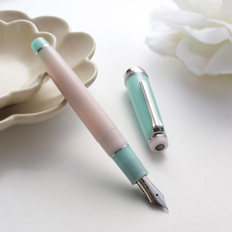 Photo de Wataame 14K Fountain Pen