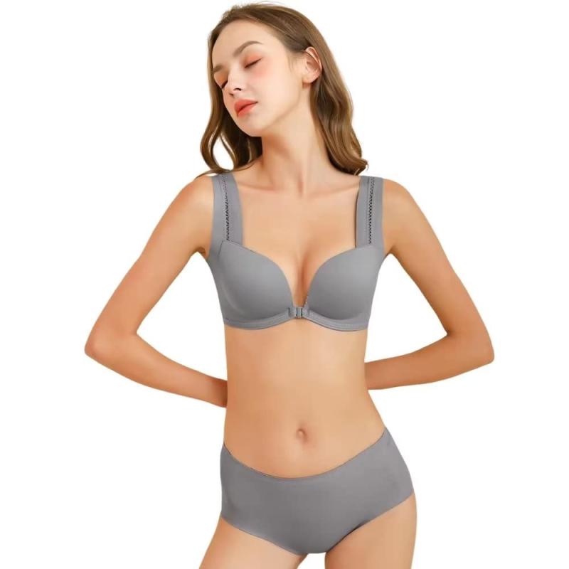 [Uroi] 盛れるシームレスブラ 上下セット ノンワイヤー ブラジャー レディース 下着セット ショーツセ..